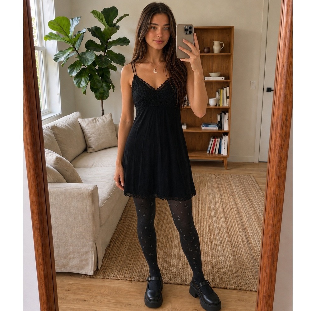 Y2K Honeydew Womens Lace Slip Mini Dress Small‎ Black Whimsigoth Fairy Grunge